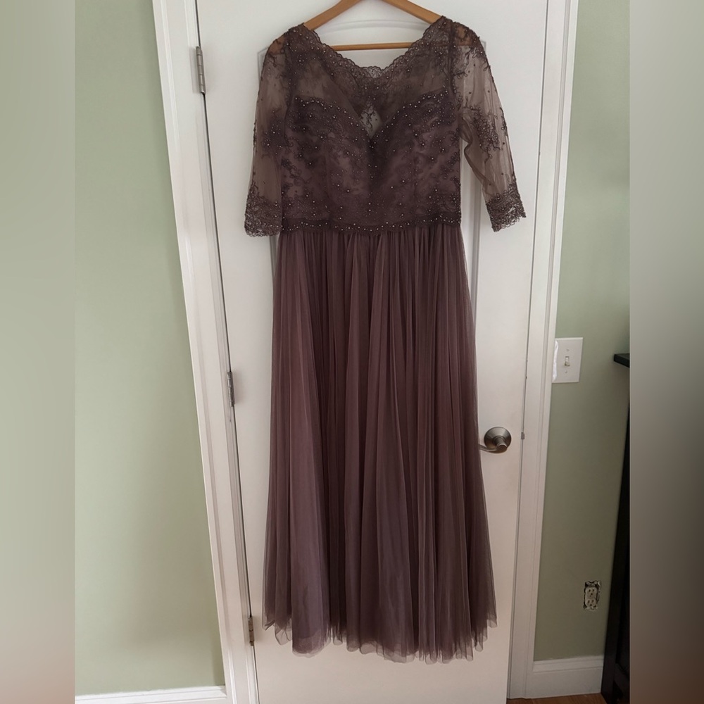 Mon Cheri Elegant Brown Evening Dress